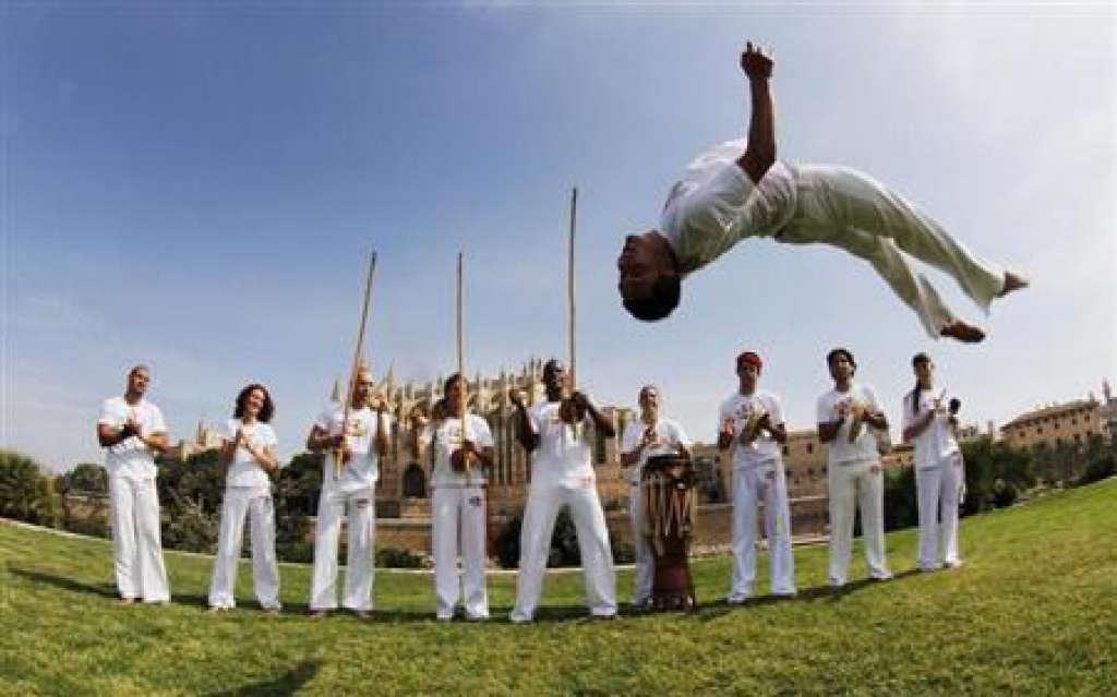 Школа капоэйры Abada-Capoeira Санкт-Петербург 
